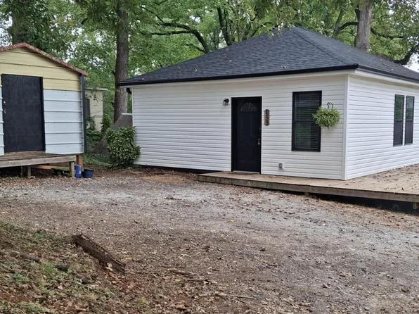 153 Cobb St, Easley, SC 29640