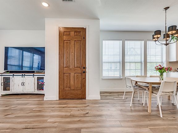 4th image of 4567 Cypress Thorn Dr