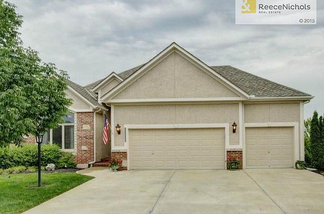 Come step inside this beautiful, hard to find, maintenance-provi