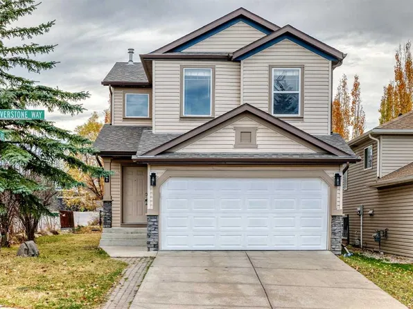 140 E Everstone Way SW, Calgary, AB T2Y 4J8