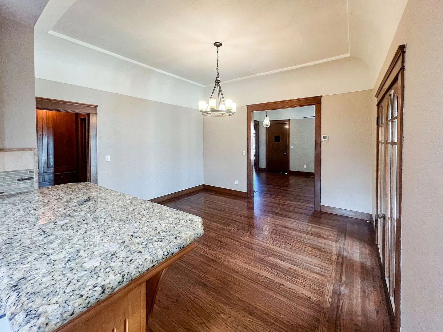 Charming Point Loma Gem: Fully Renovated 3 Bedroom, 2 Bath Home — Photo 4