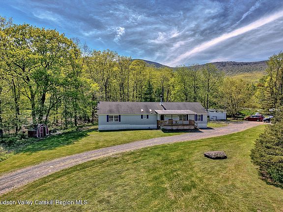 2nd image of 141 Jones Road