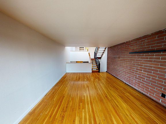 2nd image of 10 Jones St APT 6G