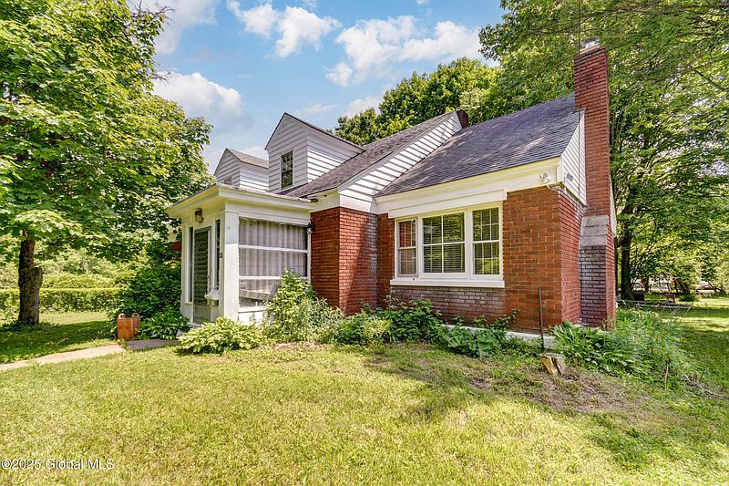 2nd image of 55 Crescent Avenue