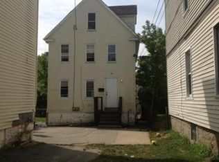 26 Holly St, New Bedford, MA 02746