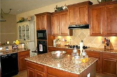 3rd image of 1760 Lake Forest Dr
