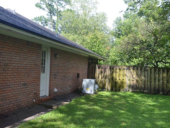 3rd image of 11640 Halethorpe Dr
