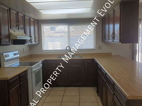 5th image of 3947 W Wood Dr