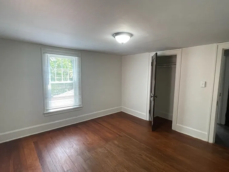 536 Pleasant St — Photo 14