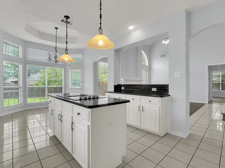 8504 Beatton Ct — Photo 8
