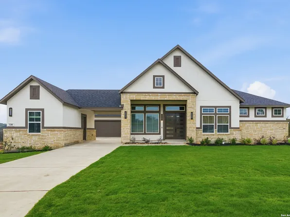 530 Poe Parkway, Castroville, TX 78009