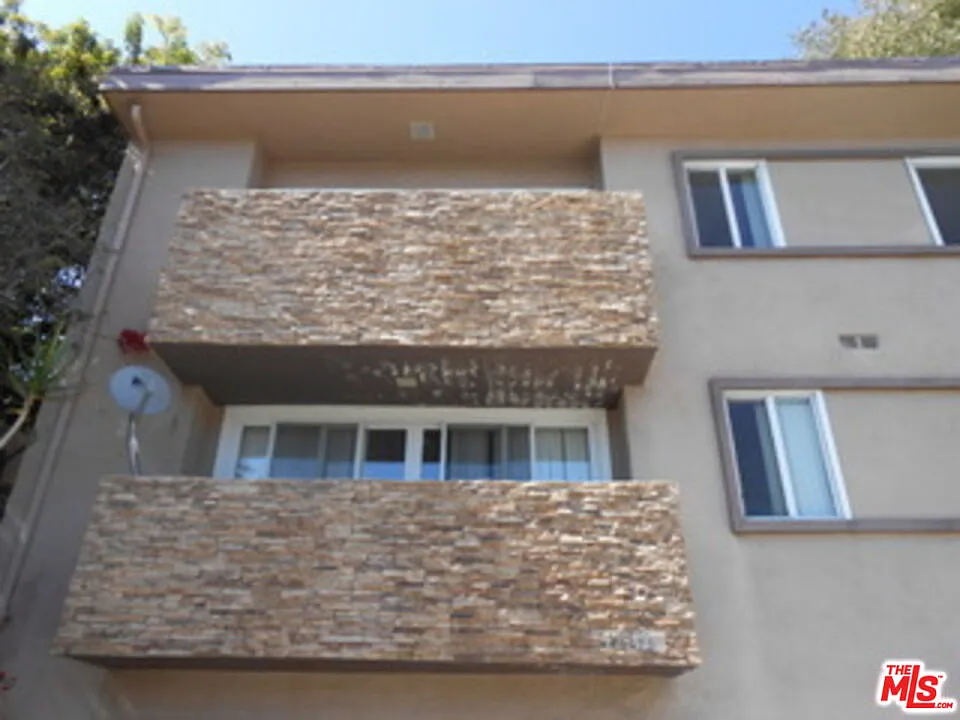 22343 Pacific Coast Hwy #4
