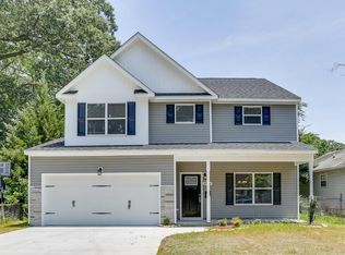 8028 Glade Rd, Norfolk, VA 23518