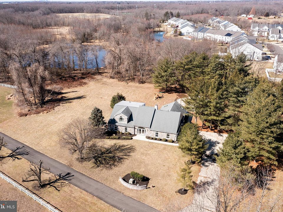 261 Mount Laurel Rd, Mount Laurel, NJ 08054 Zillow