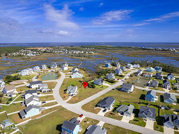 4th image of 1602 Mainsail Road