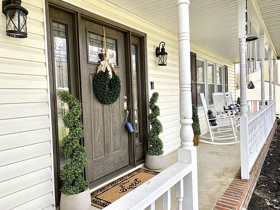 5th image of 109 Royal Oak Dr