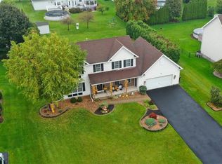 20 Hollow Hill Ln, Rochester, NY 14624