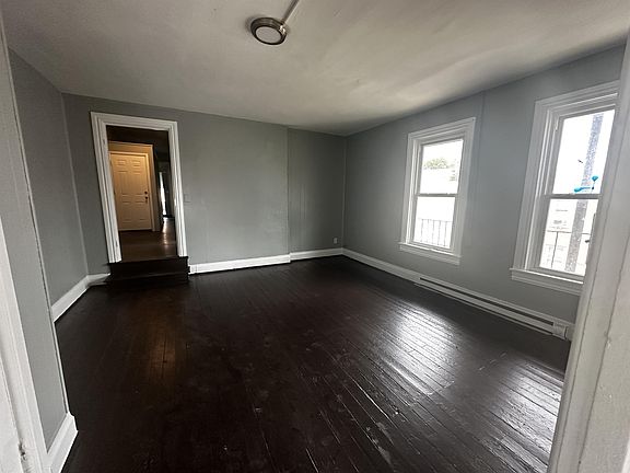 5th image of 97 W Main St #95W-3ER