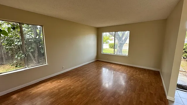 6938 Heron St — Photo 4