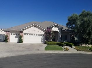 3010-3012 Redwood Forest Way, Bakersfield, CA