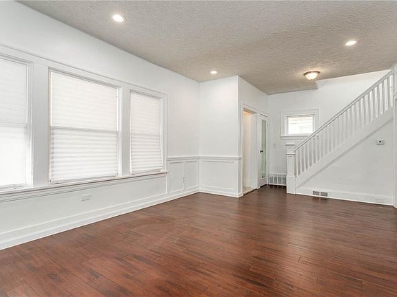 2nd image of 2665 E 127th St