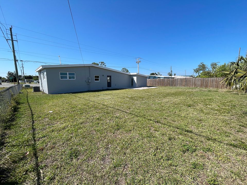 2nd image of 22262 Midway Blvd