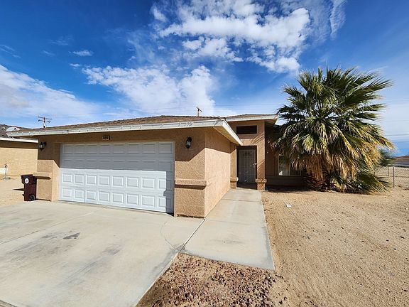 2nd image of 74026 Casita Dr