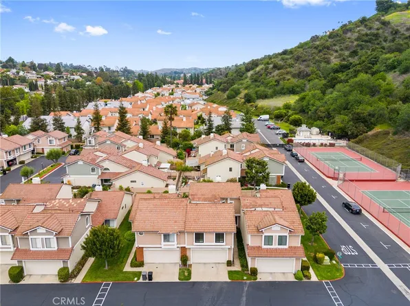 2010 Silver Hawk Dr #2, Diamond Bar, CA 91765