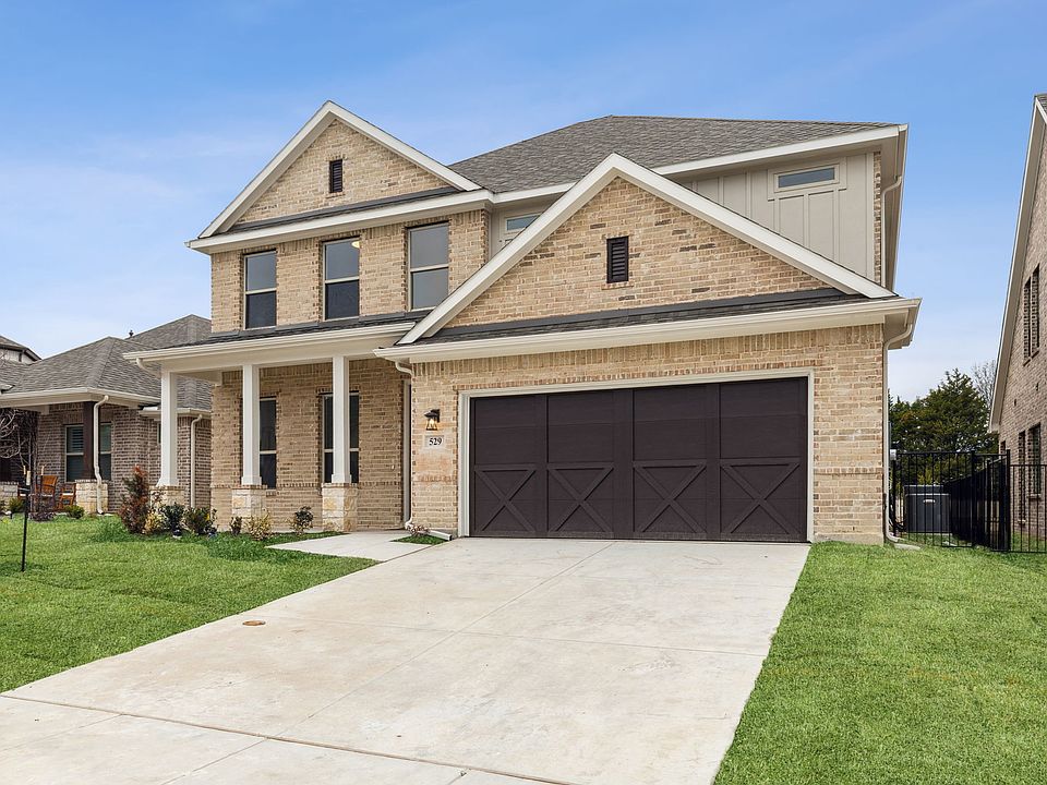 1st image of 529 Torrey Pines Cir