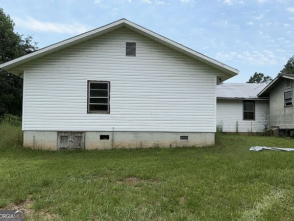 2nd image of 352 Luther Owens Rd