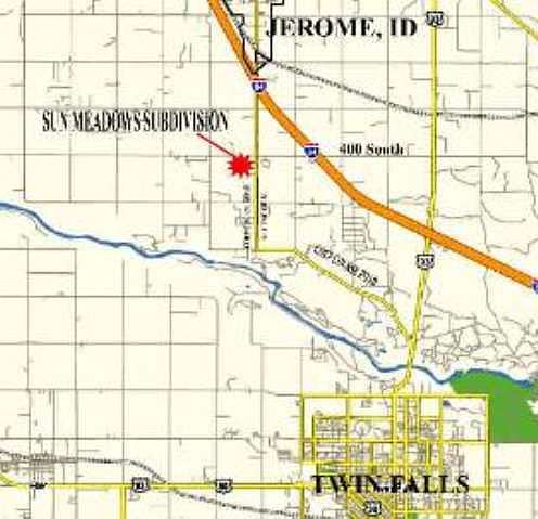 2nd image of 14 Sun Meadows Rd E