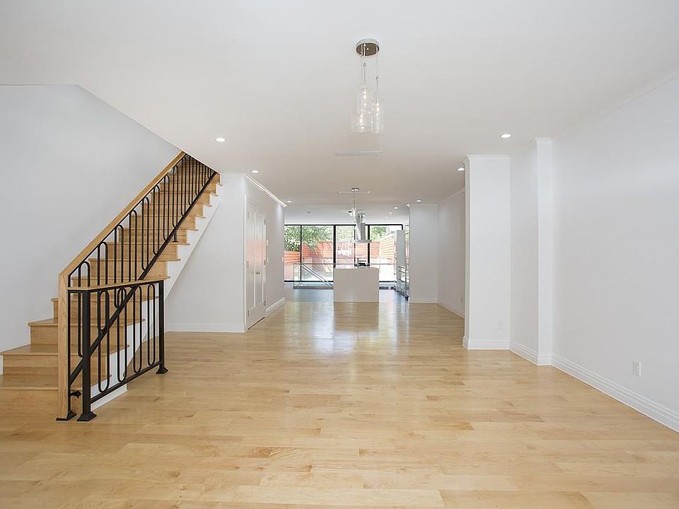 1st image of 578 Carlton Ave