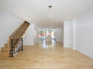 578 Carlton Ave, Brooklyn, NY 11238