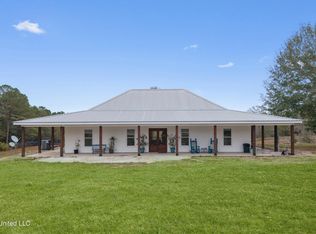 92 Sam Davis Dr, Perkinston, MS 39573