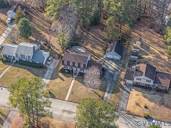 3rd image of 3332 Lancelot Rd