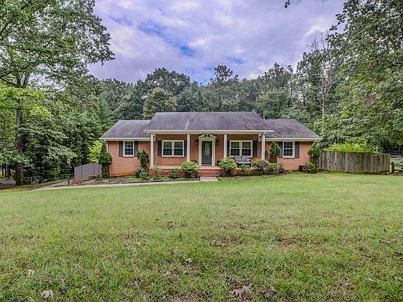 2nd image of 2277 Donagale Dr