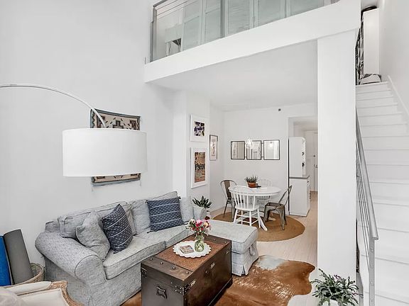 2nd image of 425 E 13th St APT 1L