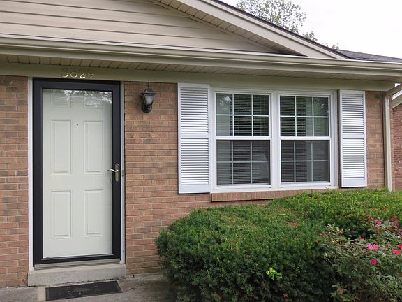 2nd image of 3829 Sundart Dr