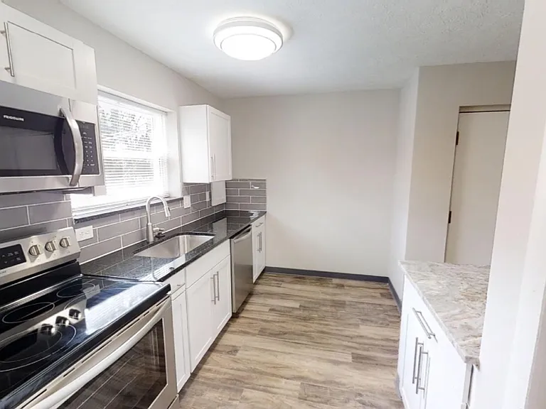 3181 Dorris Ave #3 — Photo 5