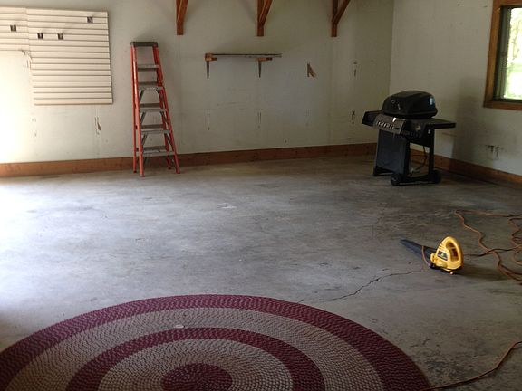 2nd image of 1402 Ithaca Ave