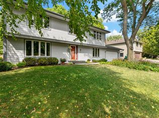 8240 Pennsylvania Rd, Bloomington, MN 55438