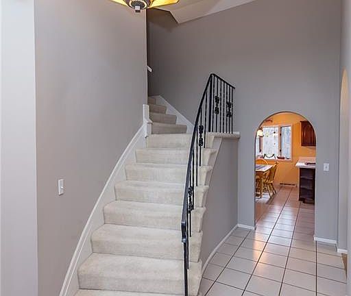 3rd image of 14352 Bennington Dr