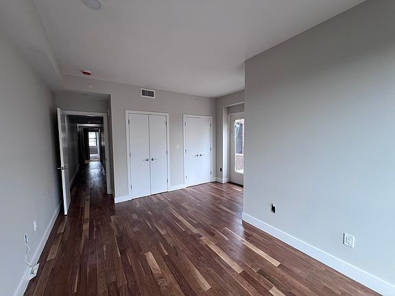 5th image of 12 Blackwood St #3cbe3a43f