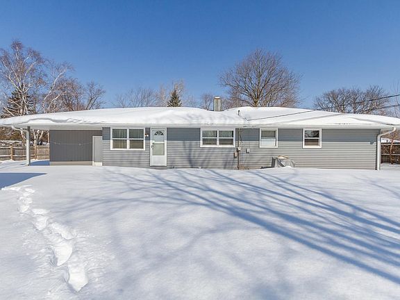 5th image of 216 Sharon Ln