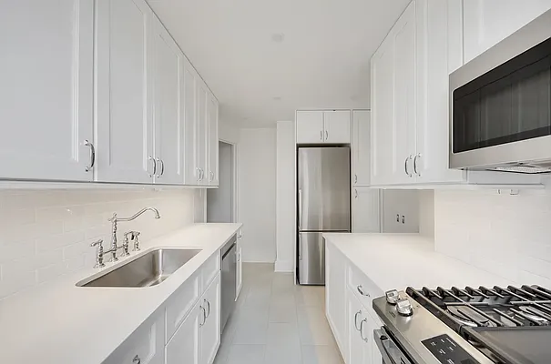 Rented by Compass | media 11