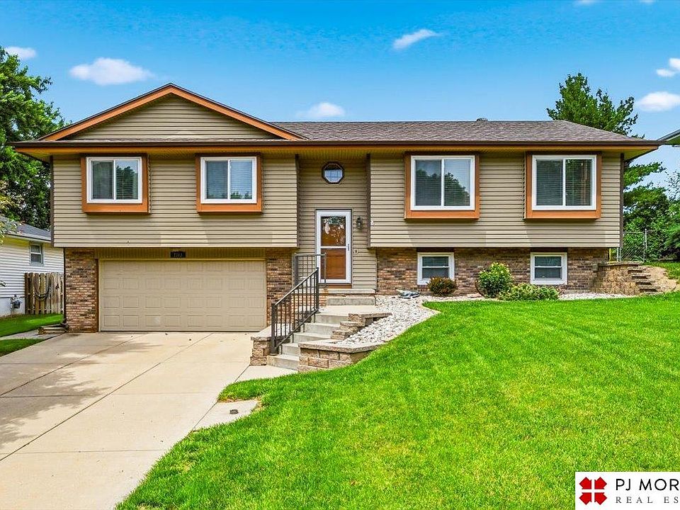 1st image of 2312 Willow Cir