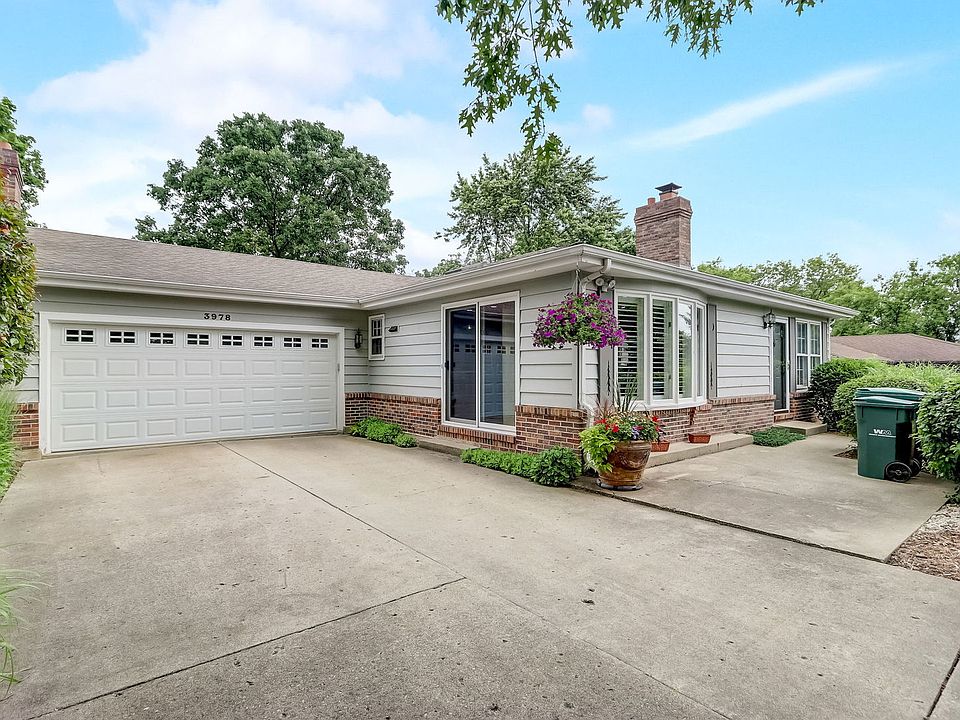 1st image of 3978 Blackstone Ave
