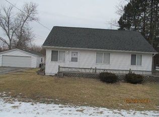 2277 McLaren St, Burton, MI 48529