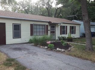 1721 Miller Dr, Lawrence, KS 66044