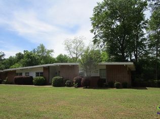 437 Orchard Ln, Sandersville, GA 31082